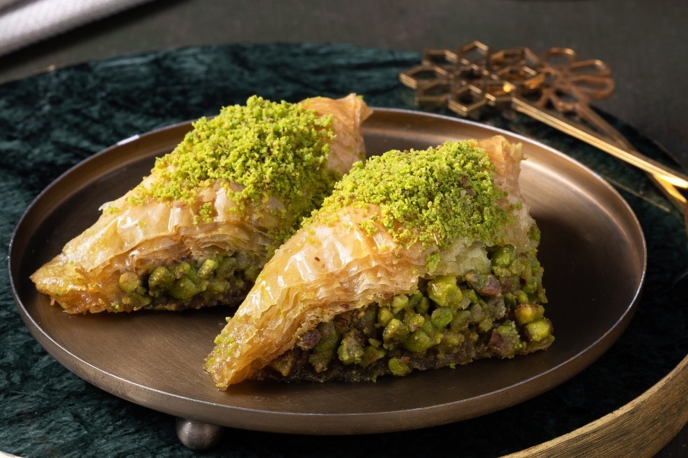 ベーカリー｜松屋銀座「トルコベーカリーフェア」粗挽きピスタチオ溢れる“バクラヴァ”新スイーツや惣菜パン“ボヨズ”