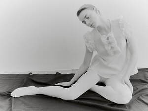 ヒュー・デイ・トゥ・イブニング	(hue DAY TO EVENING) 2025年春夏ウィメンズコレクション  - 写真22