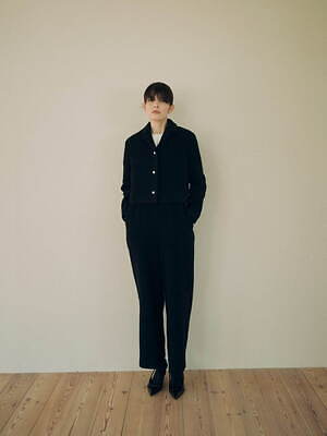 ヒュー・デイ・トゥ・イブニング	(hue DAY TO EVENING) 2024-25年秋冬ウィメンズコレクション  - 写真9