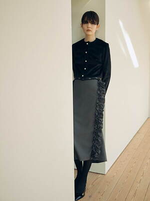 ヒュー・デイ・トゥ・イブニング	(hue DAY TO EVENING) 2024-25年秋冬ウィメンズコレクション  - 写真16