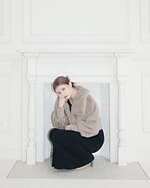 スナイデル24年クリスマス、“ふわふわ＆キラキラ”シャギーカーディガンやレース襟のワンピース｜写真8