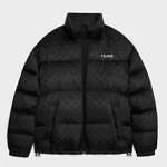 セリーヌ オム“トリオンフ”ダウンジャケット＆フェアアイル柄セーター、スエードバッグも｜写真1