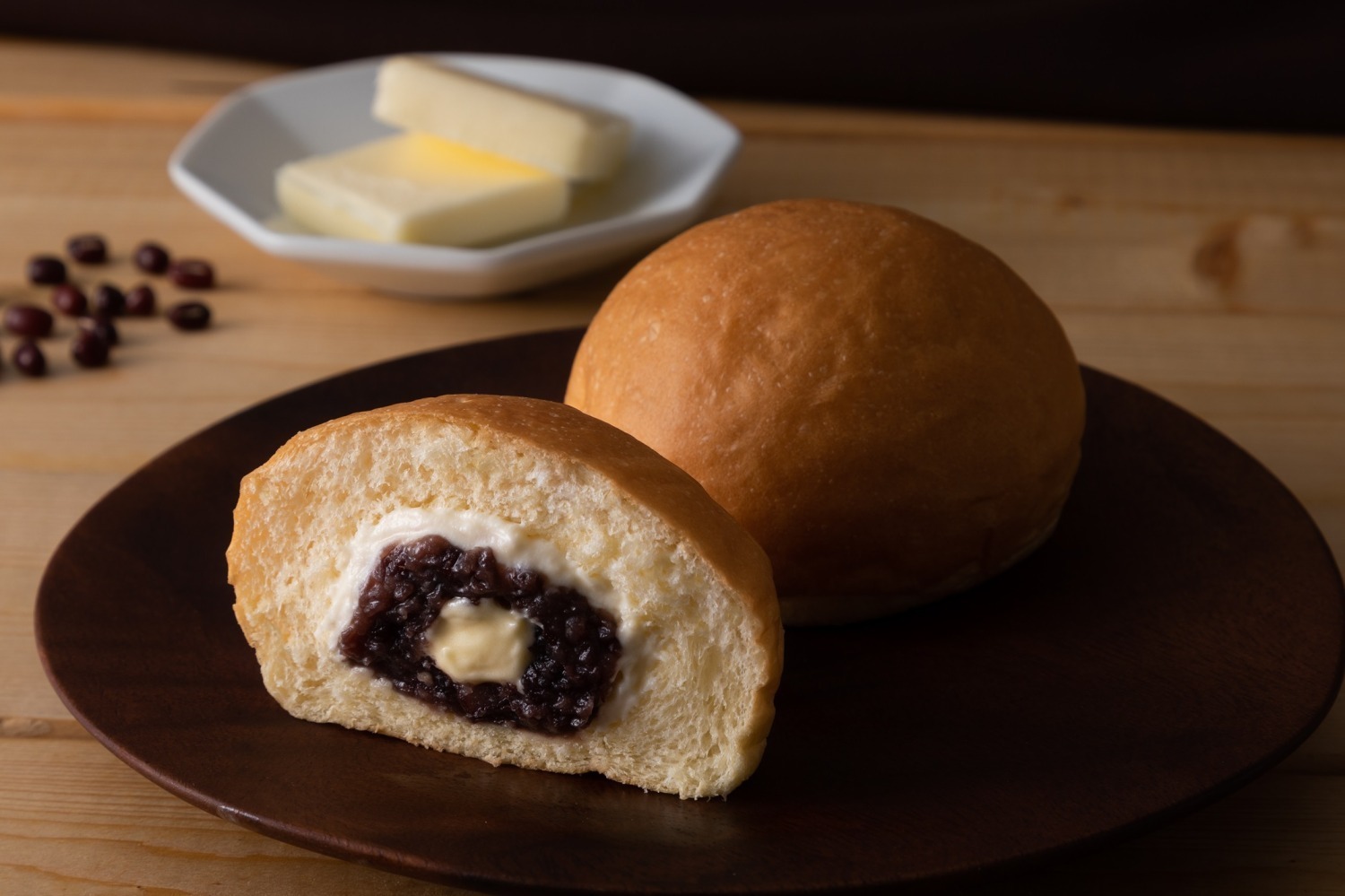 あんパン｜八天堂の冬限定「くりーむパン あんバター」“バターとろける”あんこ＆クリームの深い味わい