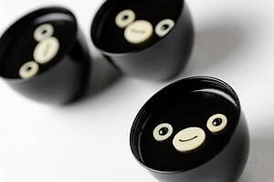 ちょこんと座る「Suicaのペンギン ケーキ」爽やか柚子フレーバー、ホテルメトロポリタンで｜写真4