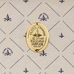 グローブ・トロッター 銀座店限定スーツケース＆ミニバッグ、深みのあるオックスブラッド×ネイビーで｜写真6