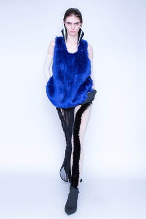 ガーウィン(GURTWEIN) 2024-25年秋冬ウィメンズコレクション  - 写真11