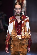 グッチ 2015年春夏コレクション - 万華鏡のように変化するグラマラス｜写真15