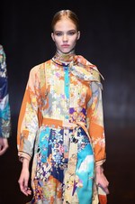 グッチ 2015年春夏コレクション - 万華鏡のように変化するグラマラス｜写真44