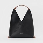 エンダースキーマの25年冬春、“ハイヒール”フォルムのチェーンバッグ＆型押しレザーのミニ財布など｜写真5