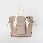 エンダースキーマの25年冬春、“ハイヒール”フォルムのチェーンバッグ＆型押しレザーのミニ財布など｜写真22