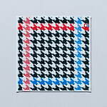 ファミマ「コンビニエンスウェア」24年秋冬、“カレッジカラー”着想えんじ色スウェット＆鮮やかインナー｜写真50