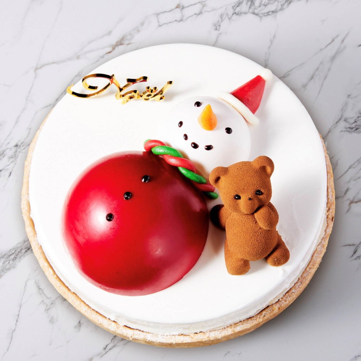 ルワンジュ東京の24年クリスマスケーキ、煙突から“クマ”が顔を出すケーキや雪だるまのチーズタルト｜写真3