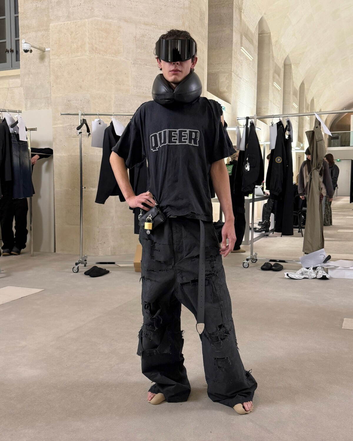 バレンシアガ(BALENCIAGA) 2025年秋ウィメンズ&メンズコレクション  - 写真45