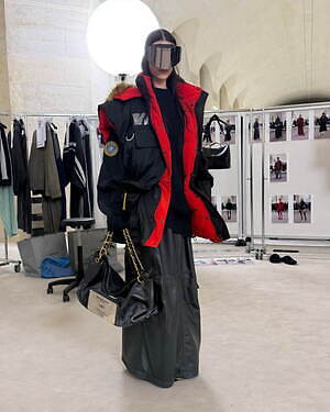 バレンシアガ(BALENCIAGA) 2025年秋ウィメンズ&メンズコレクション  - 写真29