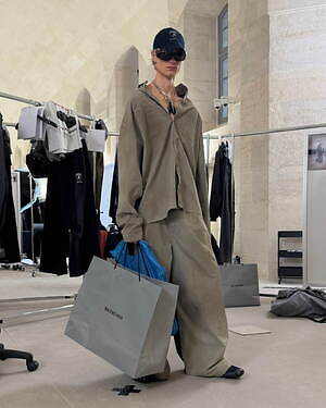 バレンシアガ(BALENCIAGA) 2025年秋ウィメンズ&メンズコレクション  - 写真34