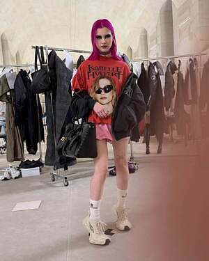 バレンシアガ(BALENCIAGA) 2025年秋ウィメンズ&メンズコレクション  - 写真48