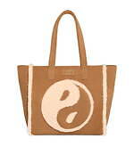 UGG×パレス スケートボード“竜＆虎”刺繍のカモフラージュ柄ショートブーツ、スエードジャケットも｜写真9