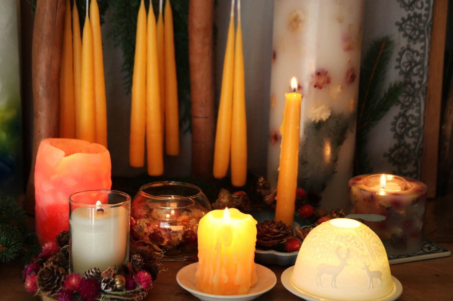 「軽井沢クリスマスマーケット 2024」ツリー着想の抹茶クレープ＆アロマキャンドルなどが集結｜写真5