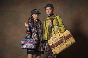 マーク ＆ ロナ(MARK & LONA) 2022-23年秋冬ウィメンズ&メンズコレクション  - 写真16