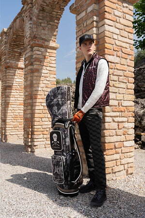 マーク ＆ ロナ(MARK & LONA) 2024-25年秋冬ウィメンズ&メンズコレクション  - 写真1