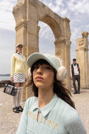 マーク ＆ ロナ(MARK & LONA) 2024-25年秋冬ウィメンズ&メンズコレクション  - 写真6