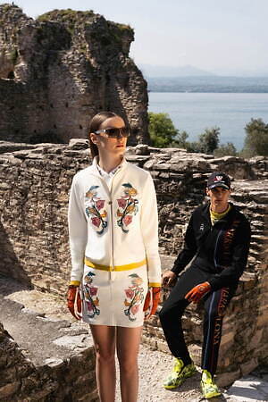 マーク ＆ ロナ(MARK & LONA) 2024-25年秋冬ウィメンズ&メンズコレクション  - 写真14