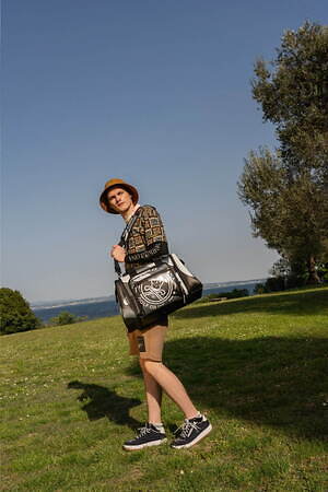 マーク ＆ ロナ(MARK & LONA) 2024-25年秋冬ウィメンズ&メンズコレクション  - 写真26