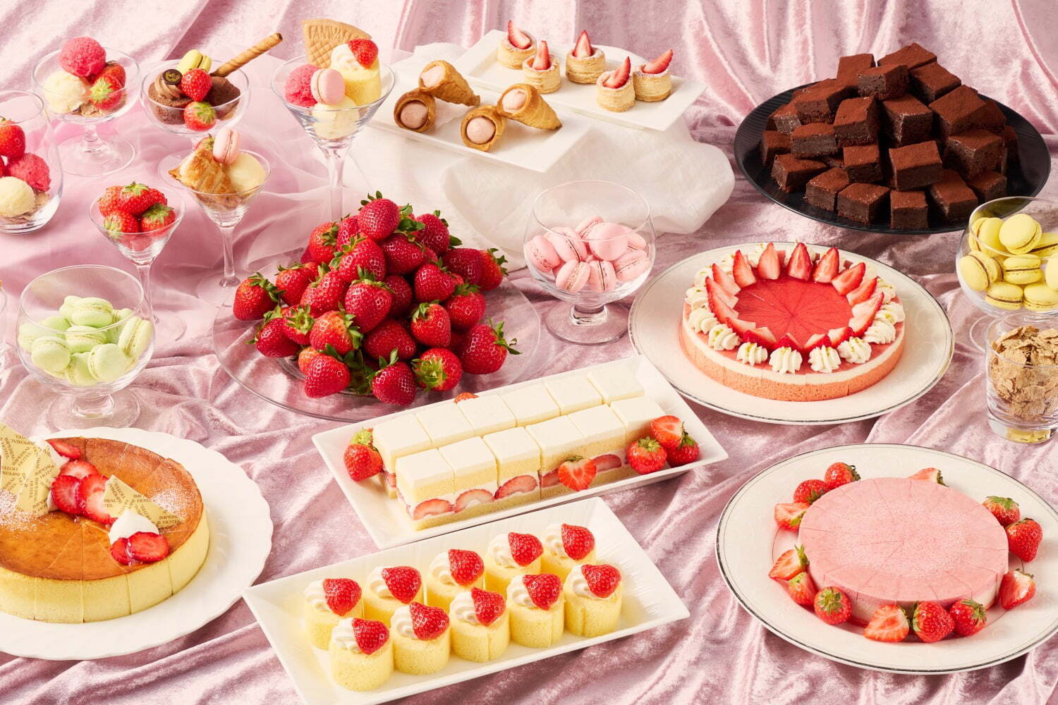 苺ビュッフェ｜帝国ホテル 大阪「苺スイーツバイキング」“自分だけの”オリジナル苺パフェ＆ブランド苺食べ比べ