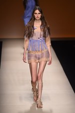 アルベルタ フェレッティ 2015春夏コレクション - 自然への賛美と躍動的なフローラルボヘミアン｜写真27