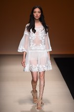 アルベルタ フェレッティ 2015春夏コレクション - 自然への賛美と躍動的なフローラルボヘミアン｜写真57