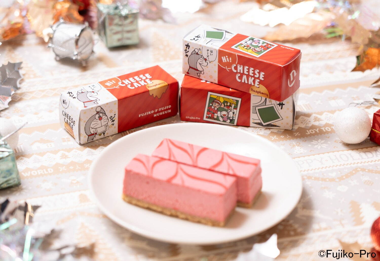 Hi！チーズケーキ クリスマスバージョン(Hi! CHEESE CAKE Xmas ver.)ラズベリー 1本/320円