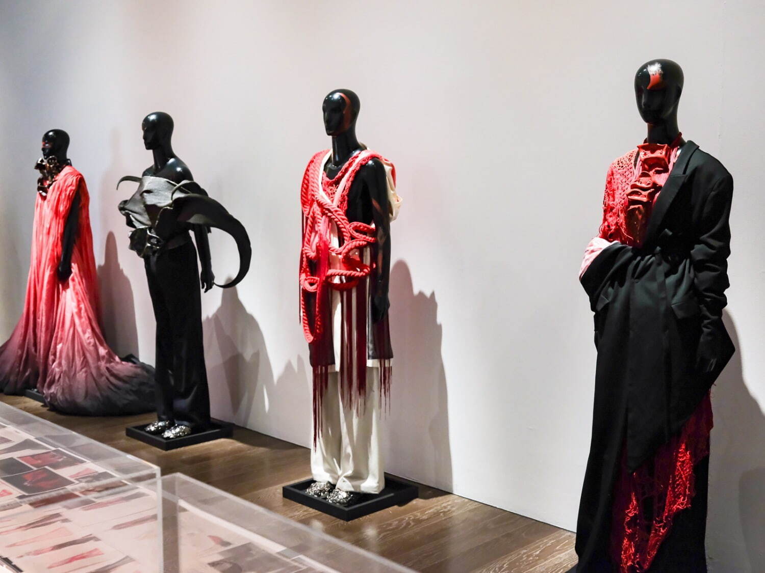 ユイマナカザト(YUIMA NAKAZATO) ユイマナカザト展｜写真14