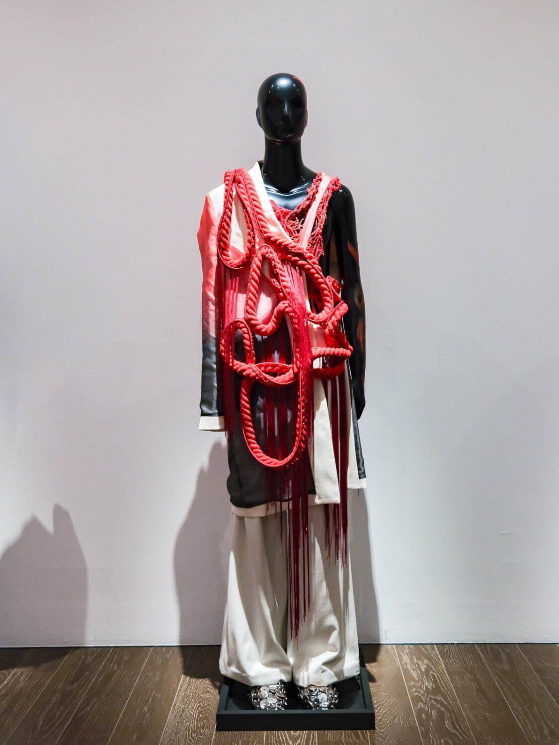ユイマナカザト(YUIMA NAKAZATO) ユイマナカザト展｜写真17