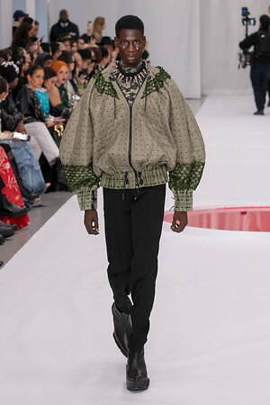 ユイマナカザト オートクチュール(YUIMA NAKAZATO Haute Couture ) 2024年春夏ウィメンズ&メンズコレクション  - 写真7