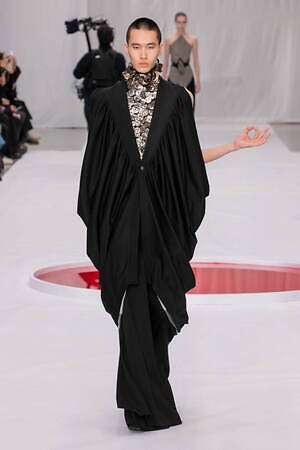 ユイマナカザト オートクチュール(YUIMA NAKAZATO Haute Couture ) 2024年春夏ウィメンズ&メンズコレクション  - 写真14