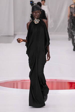 ユイマナカザト オートクチュール(YUIMA NAKAZATO Haute Couture ) 2024年春夏ウィメンズ&メンズコレクション  - 写真22