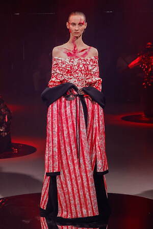 ユイマナカザト オートクチュール(YUIMA NAKAZATO Haute Couture ) 2024-25年秋冬ウィメンズ&メンズコレクション  - 写真26