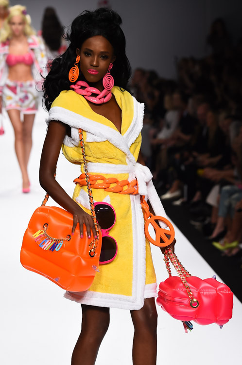 モスキーノ(MOSCHINO) 2015年春夏ウィメンズコレクション  - 写真56