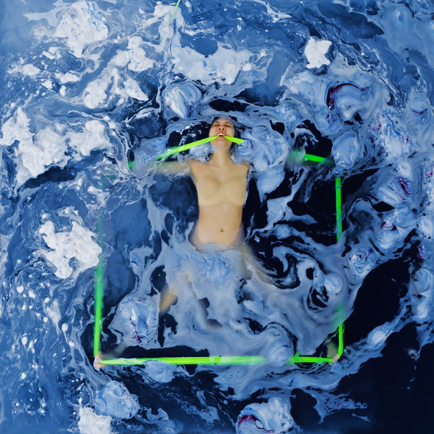 カウィータ・ヴァタナジャンクール 《A Symphony Dyed Blue》 2021年 作家蔵
Courtesy the artist and Nova Contemporary