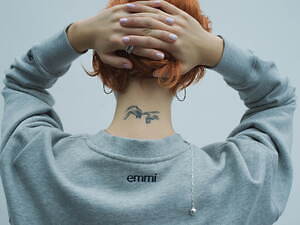 エミ(emmi) 2023-24年秋冬ウィメンズコレクション  - 写真6