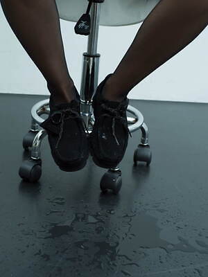 エミ(emmi) 2023-24年秋冬ウィメンズコレクション  - 写真8