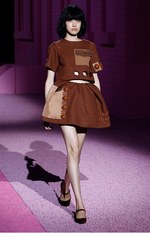マーク ジェイコブス 2015年春夏コレクション - モダンな遊び心で飾られたクラシカルなミリタリー｜写真51