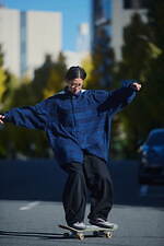 ディガウェルのミンナノ限定ジャケット、フード付きチェックシャツをブルゾン仕様に｜写真3