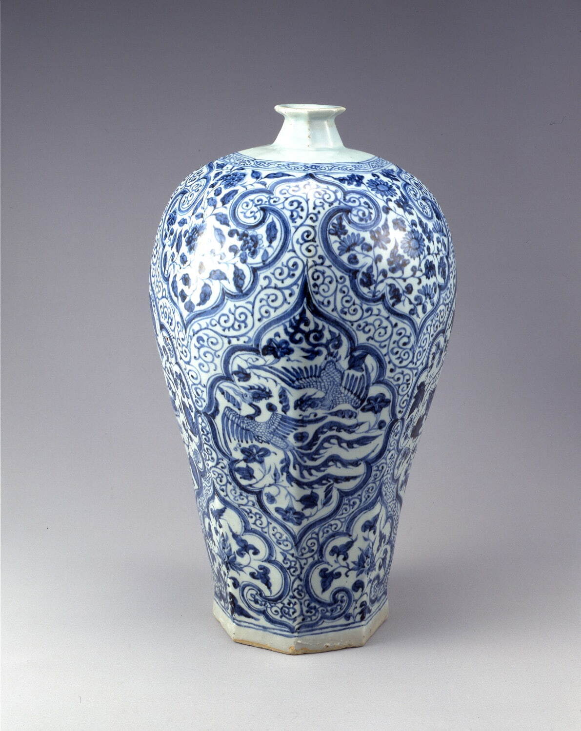 《青花双鳳草虫図八角瓶》 中国 元時代