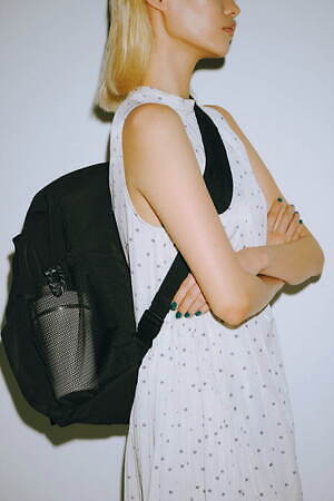 エミ(emmi) 2024-25年秋冬ウィメンズコレクション  - 写真6