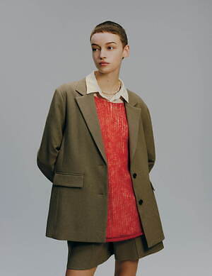 エミ(emmi) 2024-25年秋冬ウィメンズコレクション  - 写真24