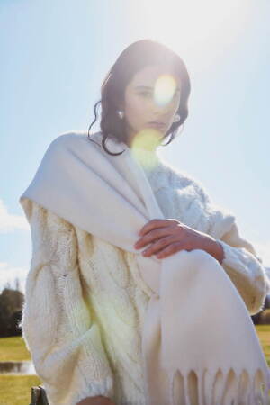 エミ(emmi) 2024-25年秋冬ウィメンズコレクション  - 写真2