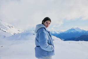 エミ(emmi) 2024-25年秋冬ウィメンズコレクション  - 写真22