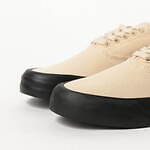 ビームス プラス×スペリー・トップサイダー、“40年代”再現のミリタリー風キャンバススニーカー｜写真3