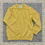 米富繊維「ディスイズアセーター」カシミヤ100％ニット、杢イエローや杢レッドなど豊富なカラー｜写真1